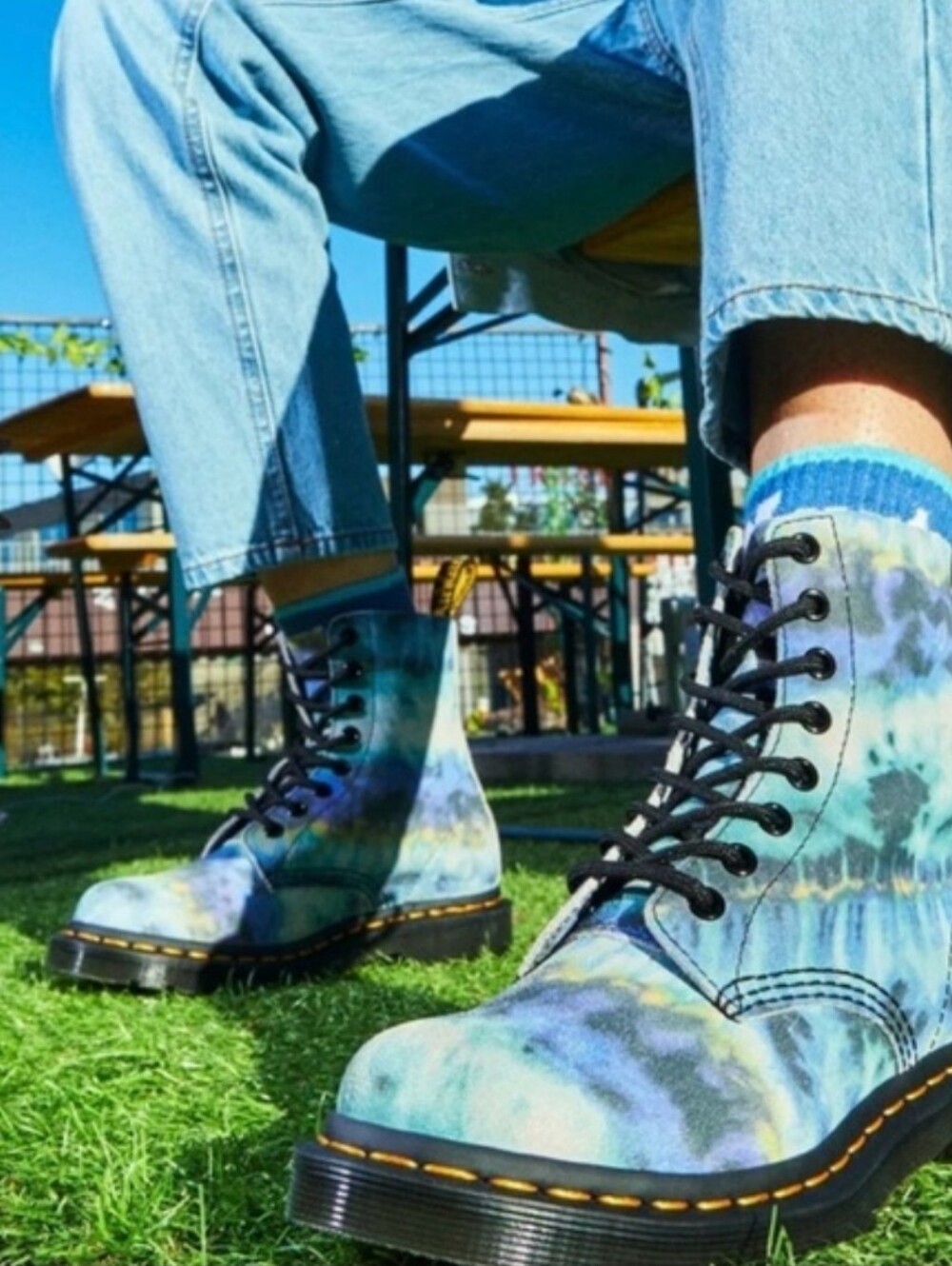 Dr. Martens 1460 Pascal Blue Summer Tie Dye Tumbled Size 5 Punk Bikercore